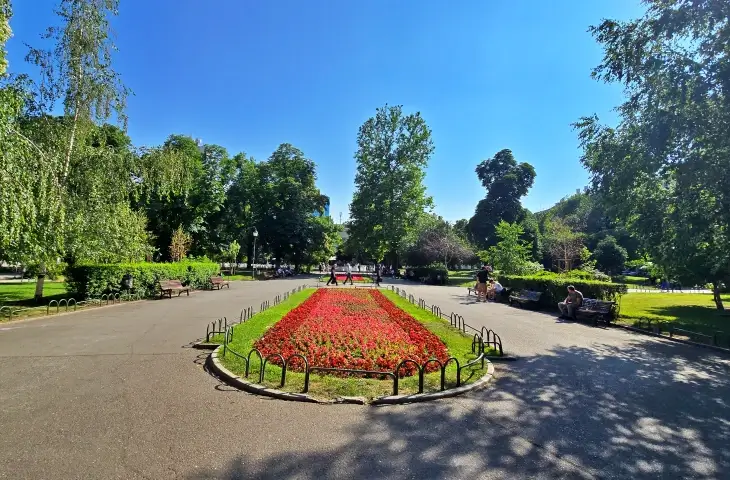 City Garden Park Sofya Ivan Vazov Tiyatrosu önü